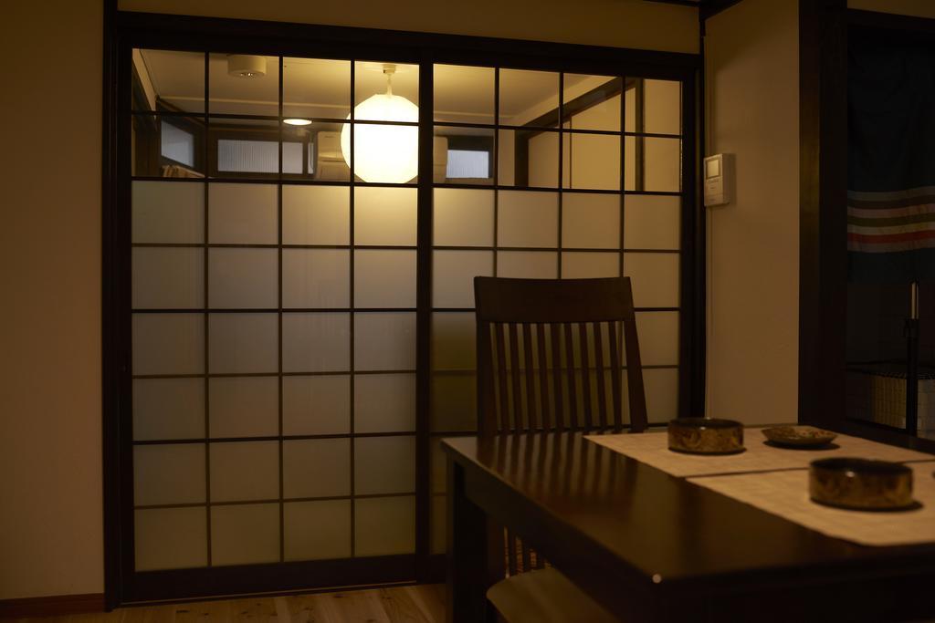 Guest House Connection Karasuma Gojo Kyōto Esterno foto